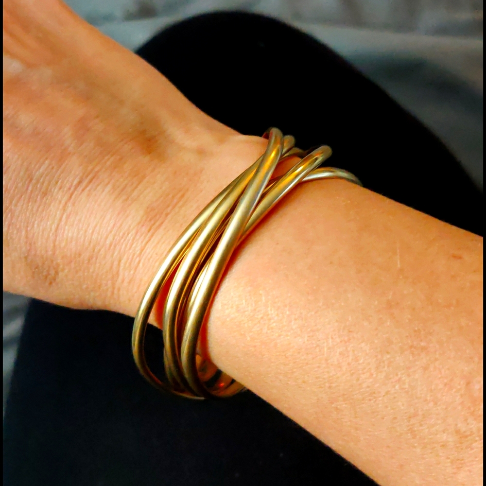 Premier Designs Flirty bracelet